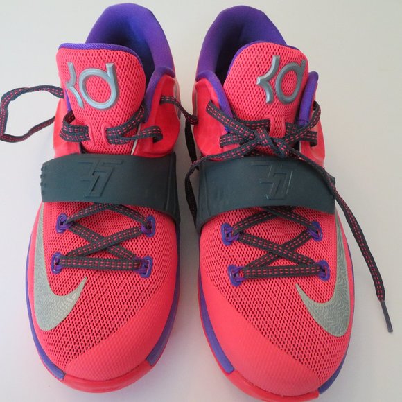 Nike KD7 Hyper Punch GS Excellent condition worn 3 times at the most - Picture 1 of 12